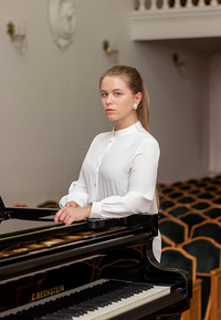 Дарья Ерёмина (Голоменцева) — стала обладателем диплома «Лучший концертмейстер»